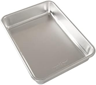 Nordic Ware Natural Aluminum Commercial Rectangular Cake Pan, Exterior