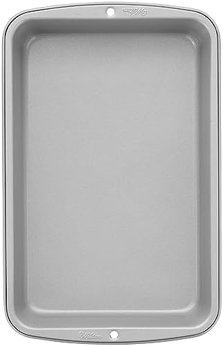 Wilton Recipe Right Non-Stick Biscuit and Brownie Pan, 11 in. x 7 in.