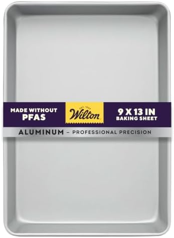 Wilton Aluminum Rectangular Sheet Pan, Made Without PFAS, 9 x 13 in.