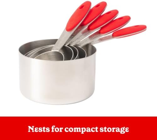 Betty Crocker Measuring Cooking Bundle includes a set of five
