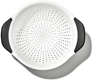 OXO Good Grips Plastic Strainer - 3 Qt Capacity, White