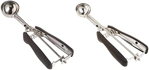OXO Good Grips Medium Cookie Scoop (40 portioners) and Small Cookie