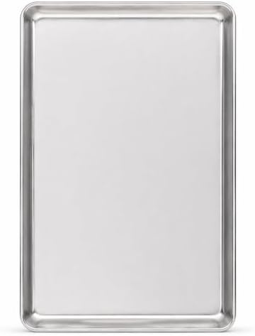 Winco 13" x 18" Aluminum Sheet Pan, 1/2 Size, Reinforced Rim, Closed