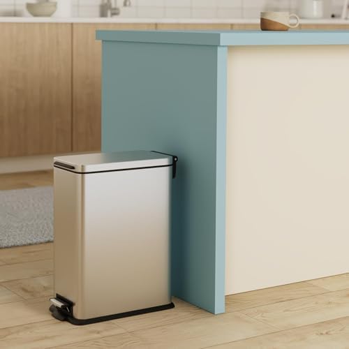 Home Zone Living 4 Gallon Slim Kitchen Trash Can