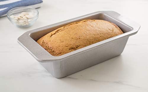 USA Pan American Bakeware Classics 1-Pound Loaf Pan, Aluminized Steel