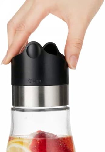 J&M DESIGN 28 OZ Glass Pitcher With Lid Water Carafe Easy Twist