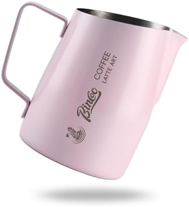 Milk Frothing Pitcher with Sharp Spout & Angled Rim – Precision latte