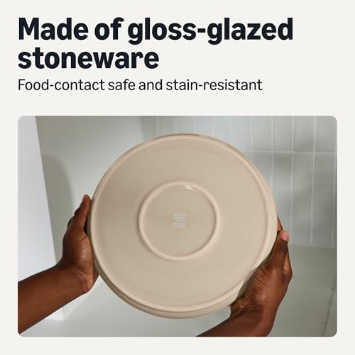 Amazon Basics Glazed Stoneware Dinner Plates, Ceramic 4-Piece Set