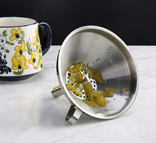 New Star Foodservice Stainless Steel Funnel with Detachable Strainer