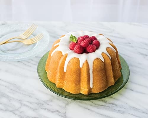Nordic Ware Anniversary Bundt 6 Cup, Gold