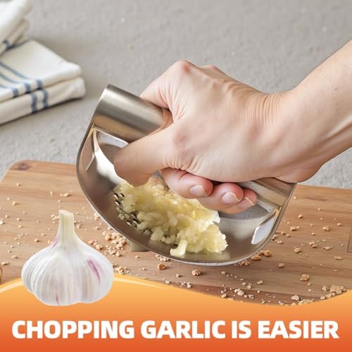 Stainless Steel Garlic Press with Peeler and Brush (1)
