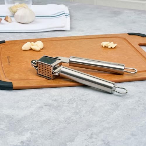 Restaurantware Stainless Steel Garlic Press
