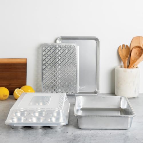 Nordic Ware Naturals 5-Piece Bake Set including Quarter Sheet, 9 x 13