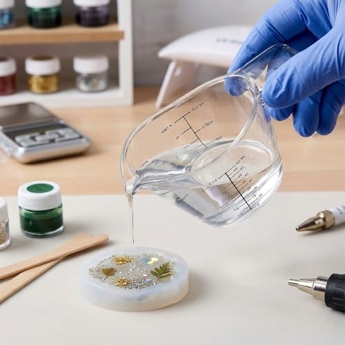 Small Plastic Liquid Measuring Cup for Kitchen and DIY with