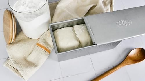 USA Pan Bakeware Pullman Loaf Pan With Cover, 9 x 4 inch, Nonstick &