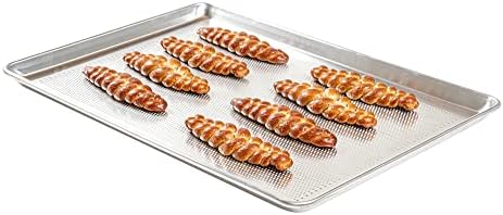 Restaurantware 2-Piece Perforated Aluminum Baking Sheet Set - Met Lux
