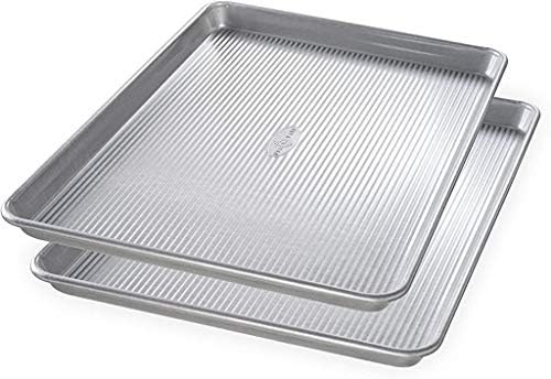 USA Pan Nonstick Quarter Sheet Pan Set of 2 and USA Pan Bakeware Half