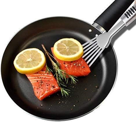 Fish Spatula - Rust-Resistant Stainless Steel, Non-Slip Handle, Ideal