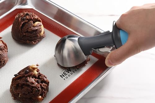 New Star Foodservice Thumb Press Food Disher/Ice Cream Scoop, 3-Pack
