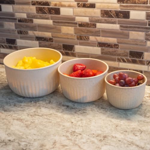 Classic Cuisine Bowls with Lids, Beige, Set of 3, 7”/5.5”/4.25”