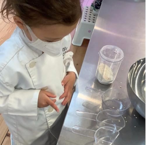 Visual Measuring Cups – Easy-Read, Fraction Shaped Measuring Cups