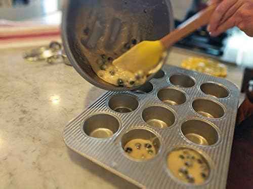 USA Pan Bakeware Muffin Pan, 12-Well, Aluminized Steel & Nonstick