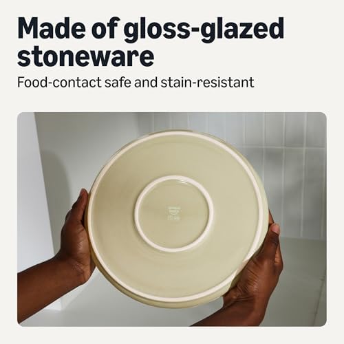 Amazon Basics Glazed Stoneware Dinner Plates, Ceramic 4-Piece Set