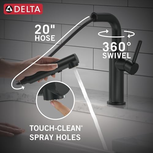 Delta Daneri Matte Black Pull-Out Kitchen Faucet 16879-BL-DST