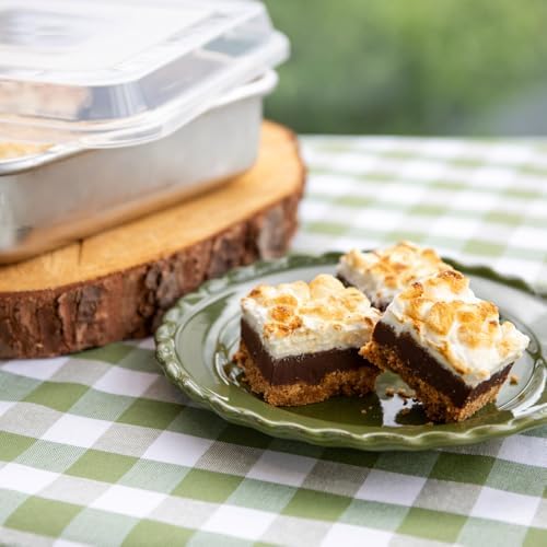 Nordic Ware Natural Aluminum Commercial Square Cake Pan with Lid