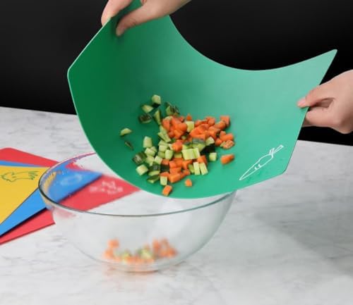 New Star Foodservice Flexible Cutting Board Set, 6 Count