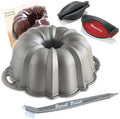 Nordic Ware Platinum Bundt Cake Pan - Cleaning Tool & Pot Holder Set