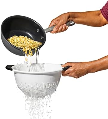 OXO Good Grips Plastic Strainer - 3 Qt Capacity, White