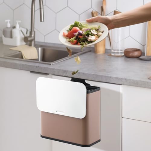 1.3 Gallon Hanging Trash Can with Lid