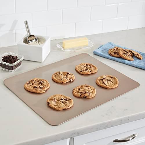 Cuisinart 17-Inch Chef's Classic Nonstick Bakeware Cookie Sheet