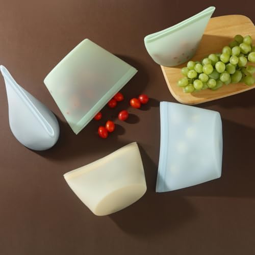 PandaEar 4 Pack Reusable Silicone Food Storage Bags, 34oz & 17oz