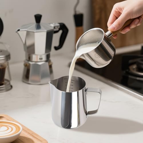 SINJEUN 20 oz/600 ml Milk Frothing Pitcher, Stainless Steel Milk