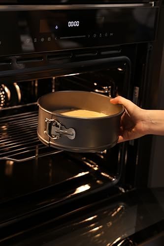 Zyliss Springform Non-Stick Carbon Steel Cake Pan, 8"
