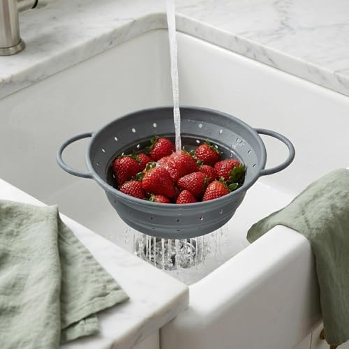 Collapsible Silicone Colander with Handles, 28cm Foldable Strainer