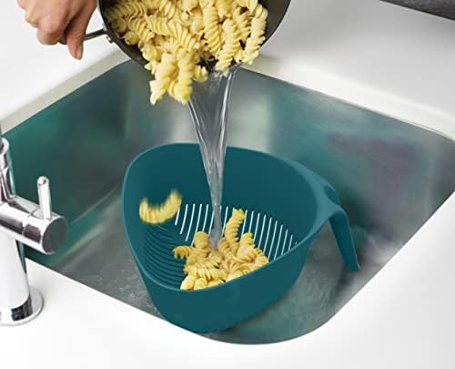 Joseph Joseph Duo Triangular Colander, Food Strainer with Vertical