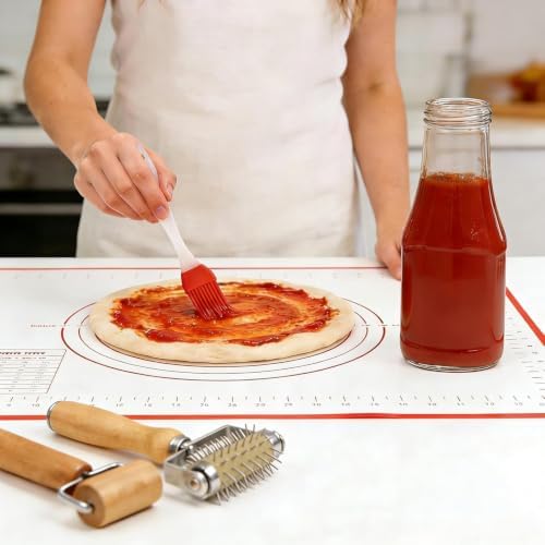 4Pcs Pizza Baking Tool Kit with Dough Docker, Non-Slip Silicone Baking