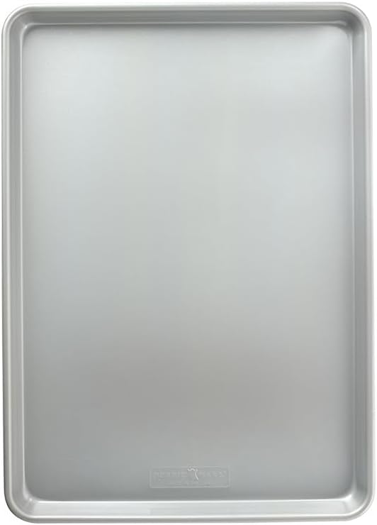 Nordic Ware Brilliant™ Colorful Bakeware 21 x 15 Extra Large Sheet Pan - Image 4