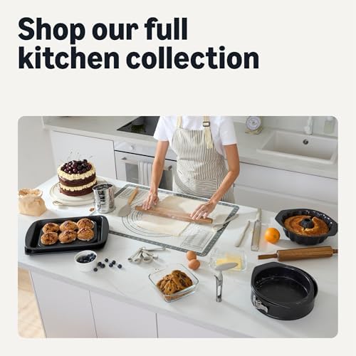 Amazon Basics Nonstick Baking Sheets 3-Piece Set, Stackable to Save