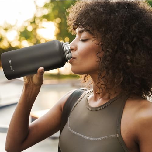 Navigate 32oz Insulated Water Bottle for Sports, Keep Cold 24H