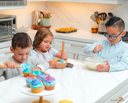 Handstand Kitchen Bluey Silicone Kids Baking Utensil Set for Child