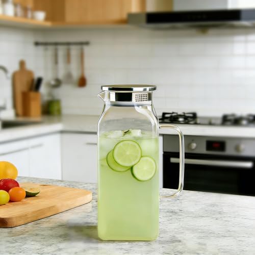 2 Pack 2L/68oz Square Glass Pitchers with Handle and Lid, Borosilicate