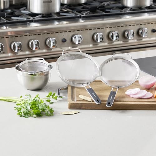 Restaurantware Round Stainless Steel Extra Fine Mesh Strainer Set