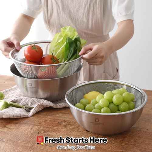 WAGENSTEIGER Stainless Steel Mixing Bowl and 3-Legged Colander Set, Multipurpose Kitchen Basket with Fine Mesh Colander, Salad Mixing Bowl with Strainer, Rinsing Vegetables & Fruits (24cm / 9.45")