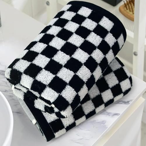 Jacquotha Black and White Hand Towels 4 Pack