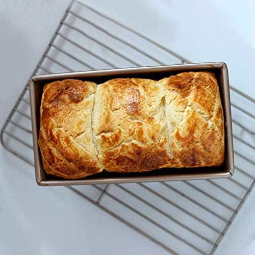 CHEFMADE Pullman Loaf Pan with Lid, 1Lb Dough Capacity Non-Stick