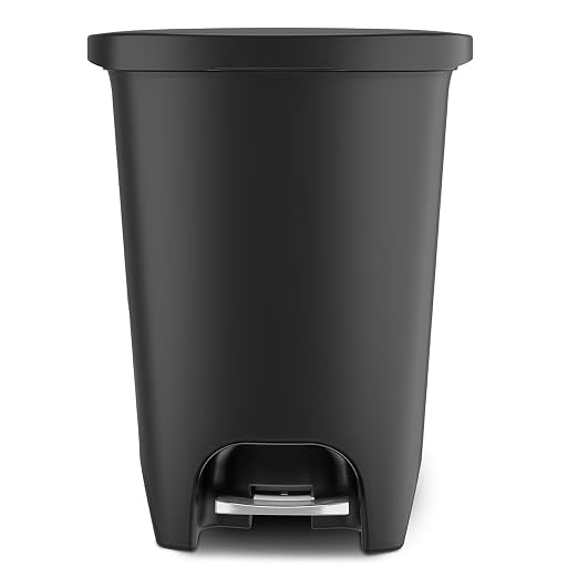 Glad Premium 13 Gallon Trash Can - Image 6